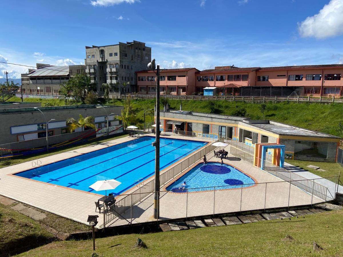La Pradera Apartment By Hope Guatape Ngoại thất bức ảnh